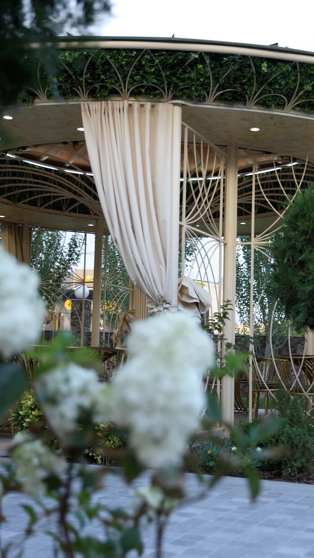 Armenia Garden image 2